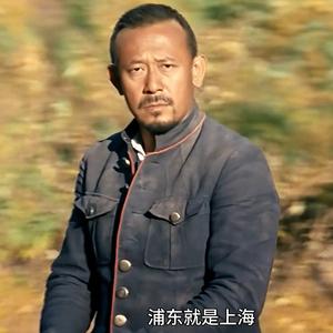背包潜行头像