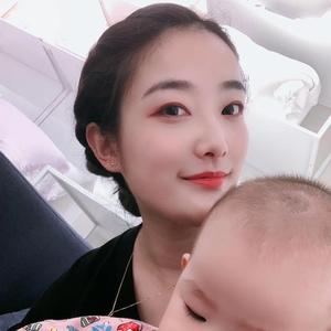 啾妈带娃头像