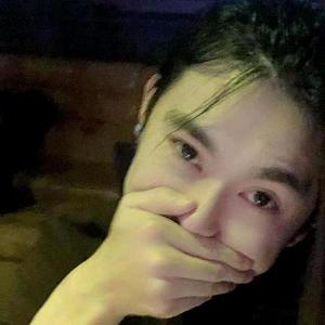小初不喝酒头像