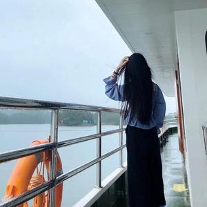 自学美甲的赖赖头像