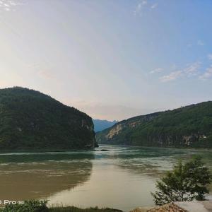持之以恒幸福久久头像