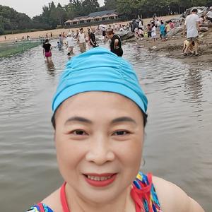李笑笑头像