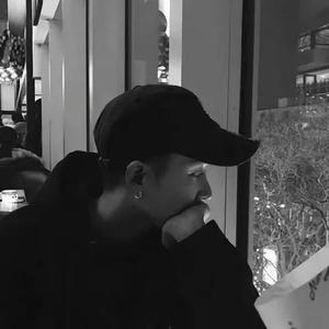 终会上岸6M7N头像