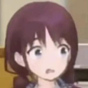 咯咯IIIIII爱四宫辉夜头像