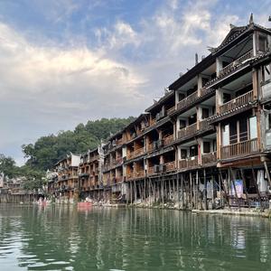 小胡说了个球头像