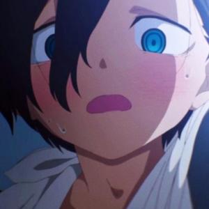 月见里堇头像