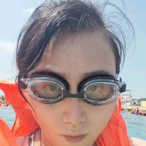 刘家的艳子头像