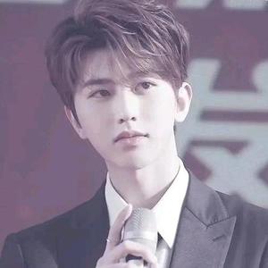 年轻有为1E5p头像