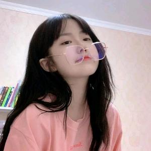 小柒柒头像