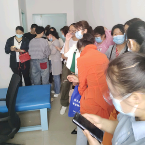 康康小助手头像