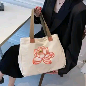 老李爬树头像