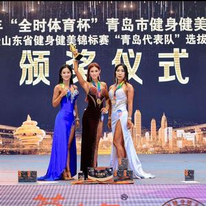 冠军小雪头像