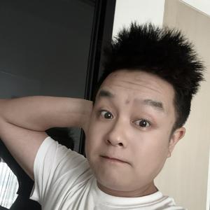 海边拾贝的悠游人头像