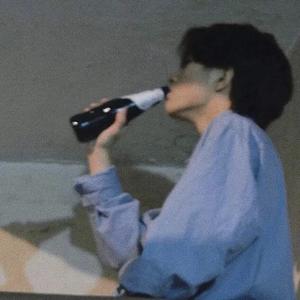 金铲铲白老板头像