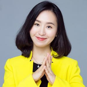 清华梅亚男头像