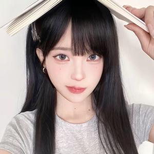 月月头像