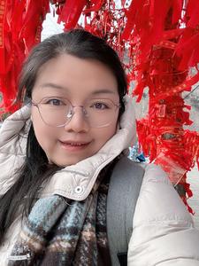 小任姐聊家具头像