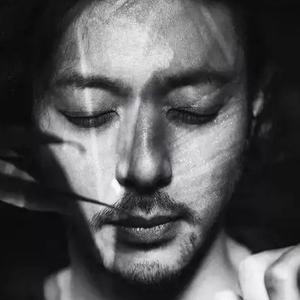 心Young大叔头像