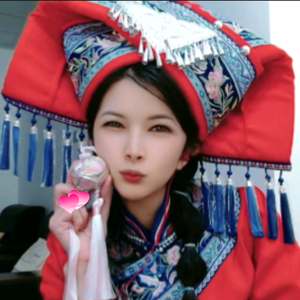 吉里小雪头像