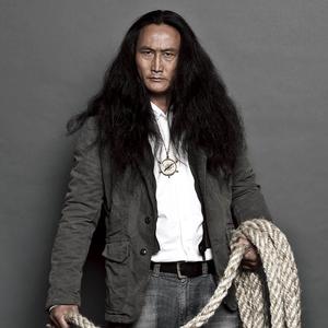 翟墨船长头像