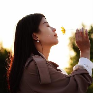 任丘微微团购直播头像