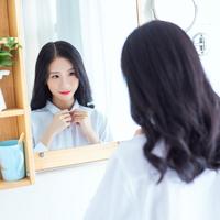 一只小趴蔡jy头像