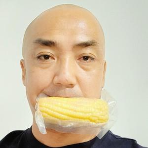 光头哥华仔头像