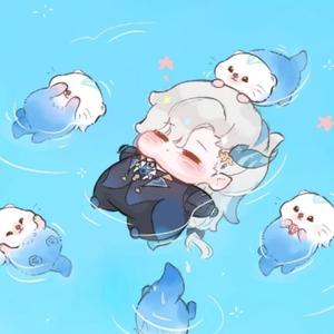 陆家嘴文青 头像