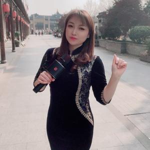 川妹子唱沪剧头像