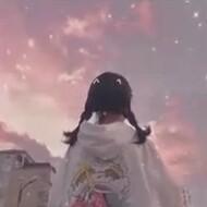 少女星辰呀头像