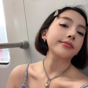 安蓝小姐姐头像