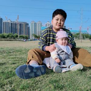 果粒澄的妈妈头像