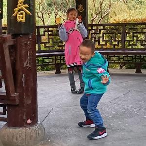 暖暖和和妈头像