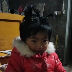 依欣妈妈雪花头像