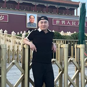 河南松小卤头像