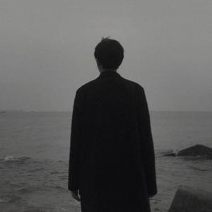 小李撩股头像