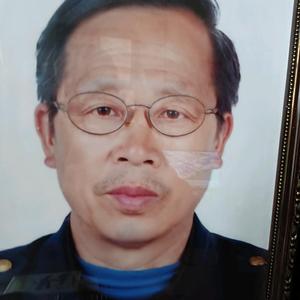 黄文博头像