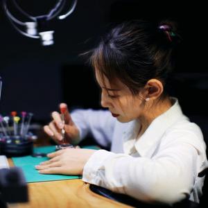 亲切蜻蜓SsdGBm头像