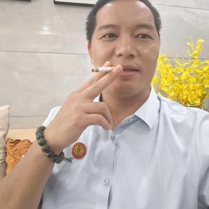 山水易记李回彬头像