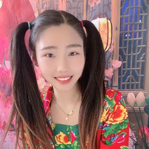 村菇李小样儿头像