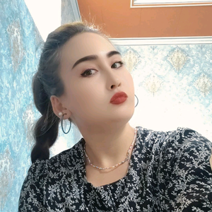 莱丽古丽头像