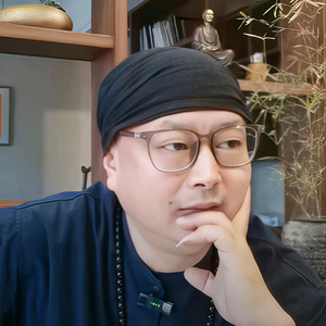 设计师熊锋头像