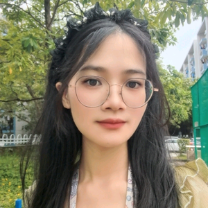 邹小颖努力生活头像