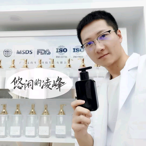 yiyanglingfeng头像