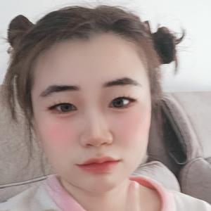 十月暖暖头像