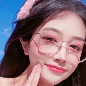 爱你的阿克尚头像