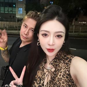 李老板的三宝贝（护肤分享）头像
