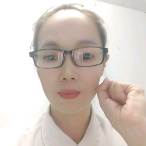 秋宝在努力头像