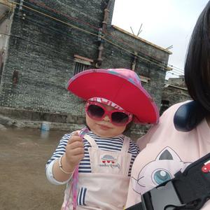 Love雯雯麻麻头像