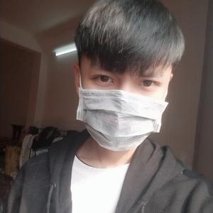 龙州小孔头像